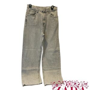 Zara Light Gray Relaxed Jeans